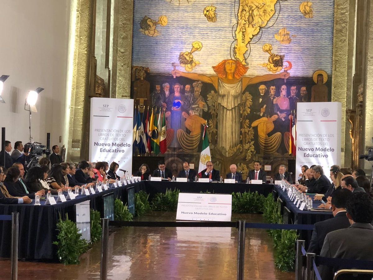 Presenta SEP libros de texto del Nuevo Modelo Educativo